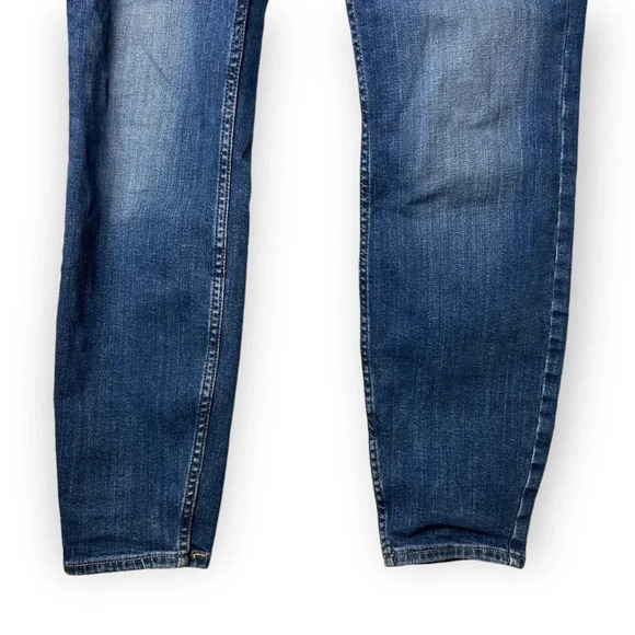 Calvin Klein Jeans Mid Rise Skinny Blue Jean - Picture 5 of 10